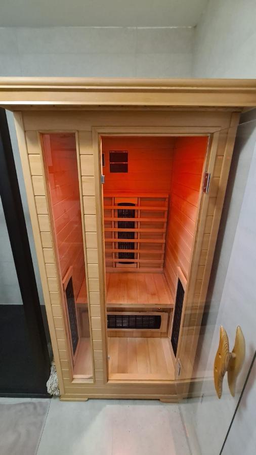 Apartment With Sauna In City Centre Split Extérieur photo