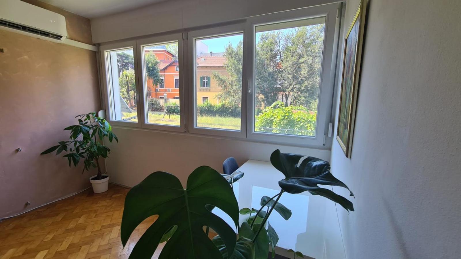 Apartment With Sauna In City Centre Split Extérieur photo